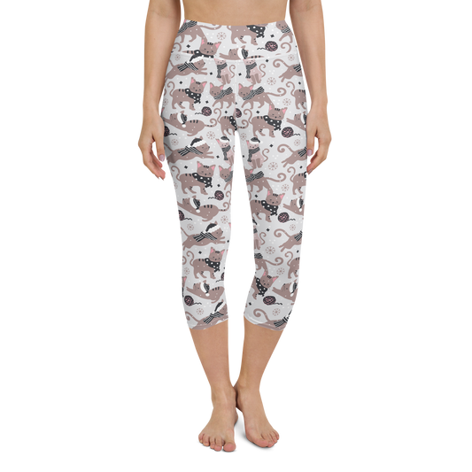 Winter Christmas Cat | Seamless Patterns | All-Over Print Yoga Capri Leggings - #1